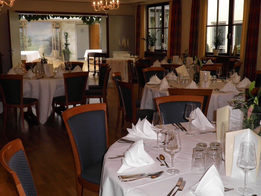Hotel Gasthof Krone Niederstetten Ngoại thất bức ảnh